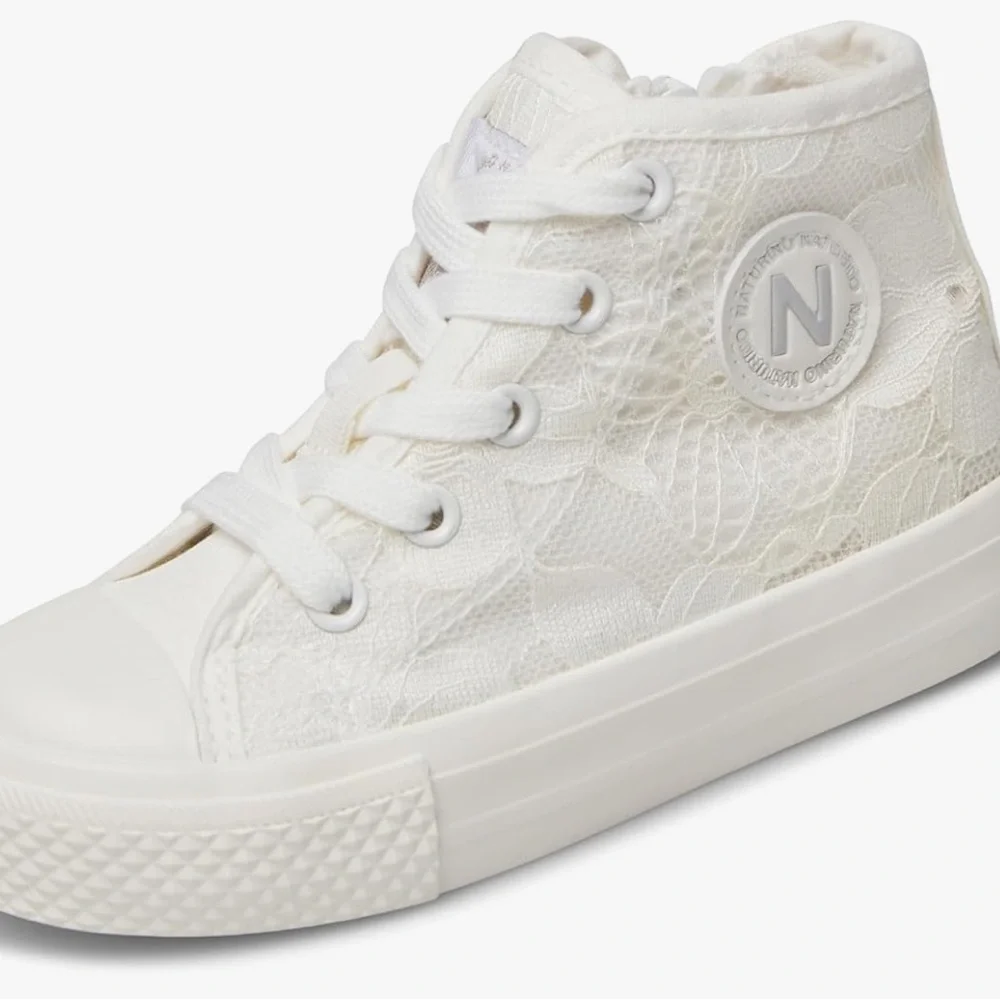 NATURINO YLFAS White Lace High-Top Sneakers